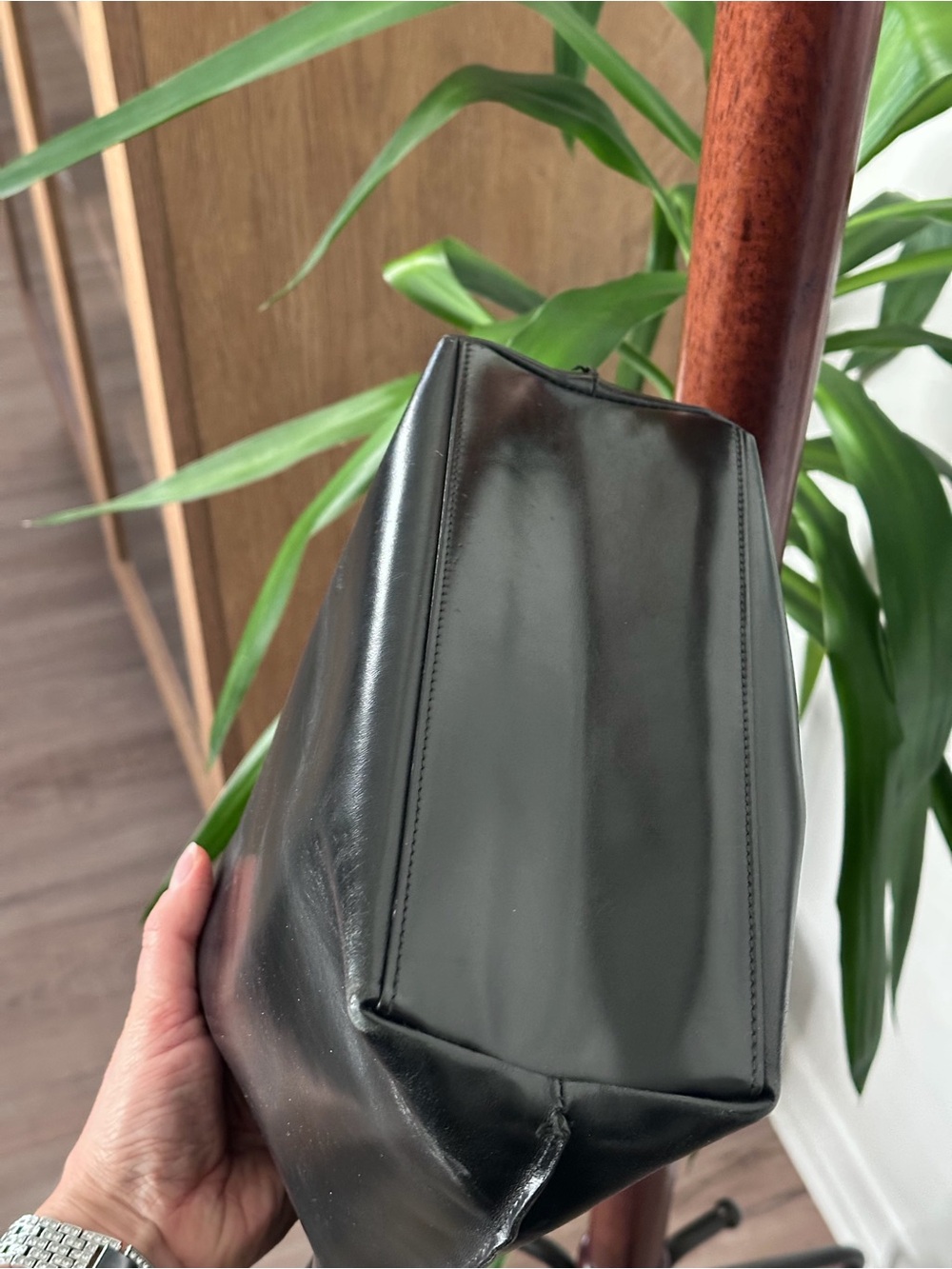 Gucci Black Leather Shoulder Satchel - Picture 5 of 8